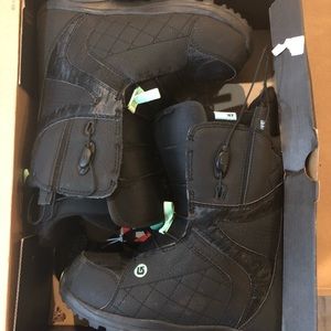 Burton Mint Snowboarding Boots